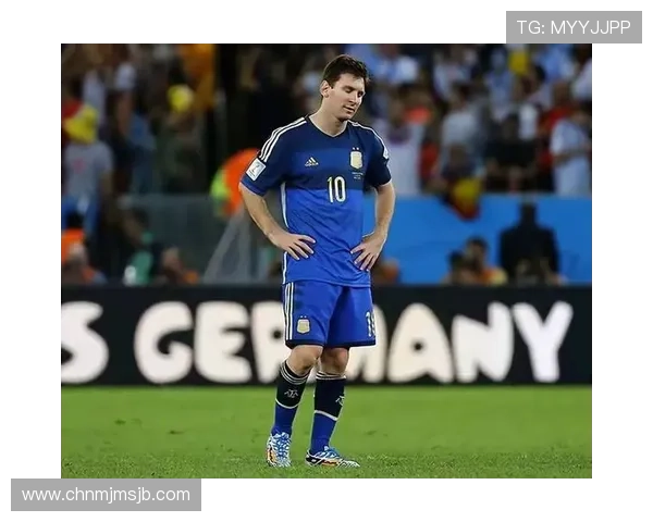 梅西世界杯比赛中的战术布局与关键战役，揭秘足球天王的战术智慧